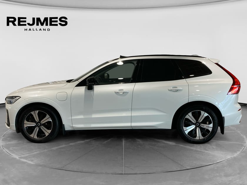 Bild 3 av Volvo XC60 Recharge T6 Plus Dark