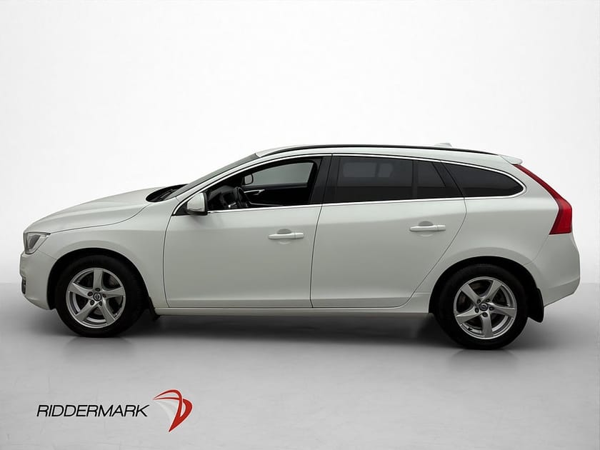 Bild 4 av Volvo V60 D4 AWD 190hk VOC D-Värmare Drag Halvskinn