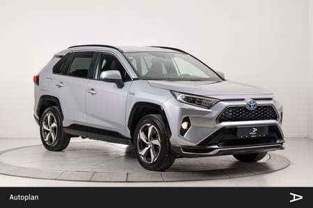 Toyota RAV4 Plug-in Hybrid Krok/ACC/Kamera/Navi/Rattvarme