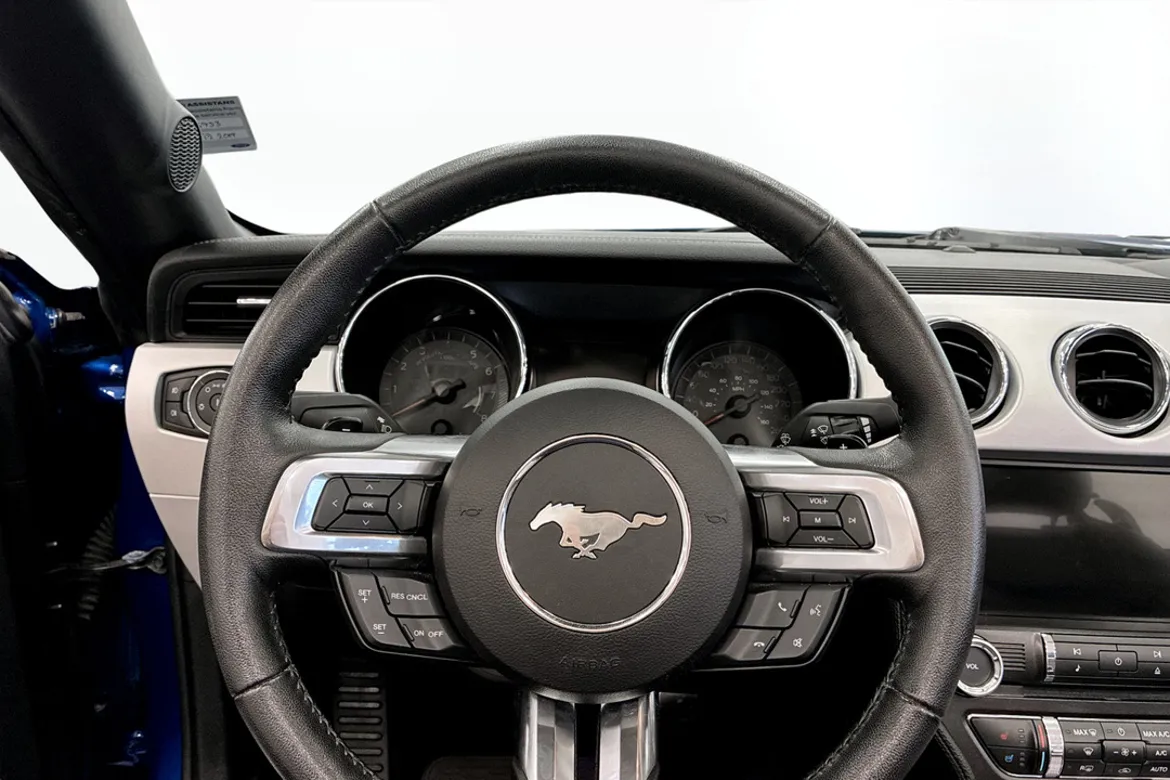 Ford Mustang Convertible