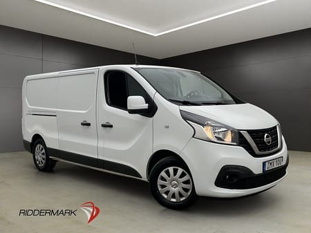 Nissan NV300 Skåpbil L2 145hk Värmare A/C Drag 3-Sits B-Kamera MOMS