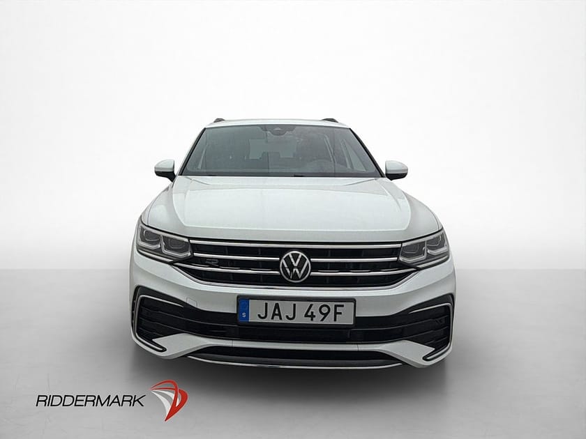 Bild 2 av Volkswagen Tiguan eHybrid 1.4 TSI 245hk R-Line Cockpit Navi Kamera