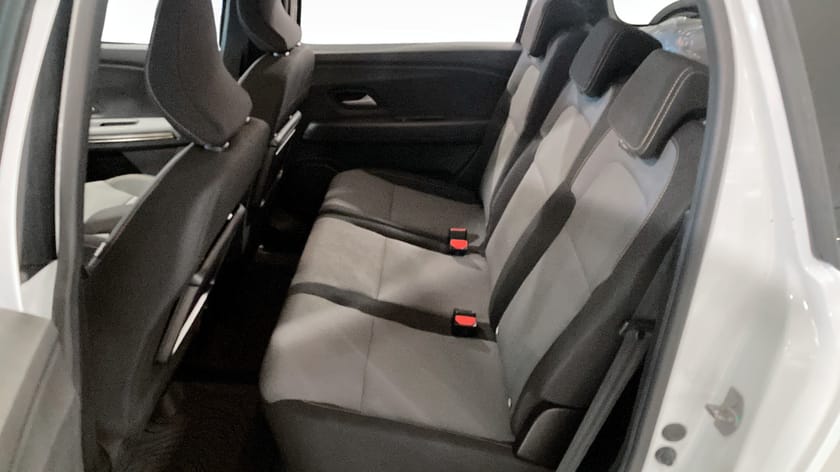 Bild 5 av Dacia Jogger 7-sätes HYBRID 140 EXTREME 7-SITS