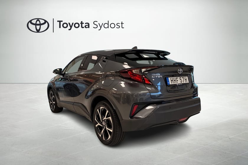 Bild 2 av Toyota C-HR Hybrid X-Edition Automat Drag Rattvärme Adaptiv farthållare Backkamera