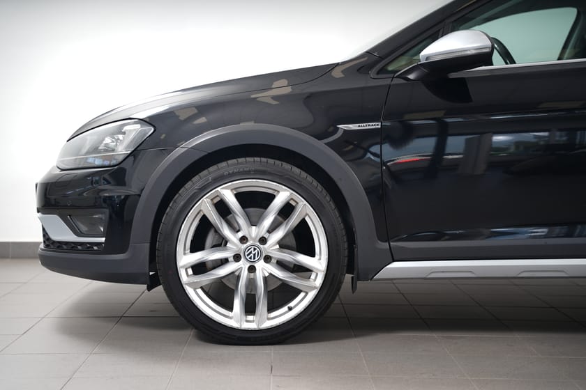 Bild 4 av Volkswagen Golf Alltrack 2.0 TDI 4Motion DSG 184hk Drag/Massage/Bkamera