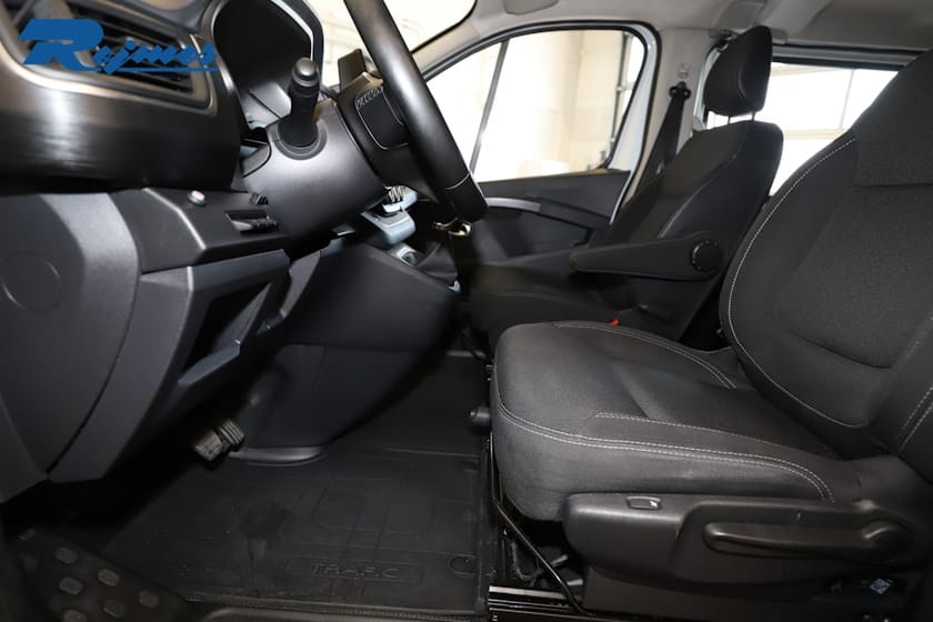 Bild 5 av Renault Trafic Skåpbil D-hytt PhII Nordic L2H1 150 A
