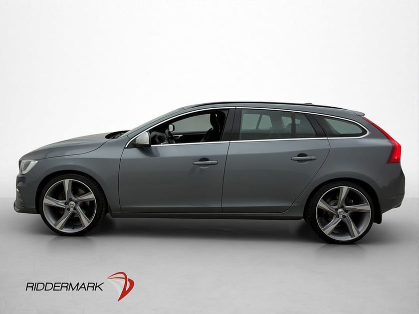 Bild 2 av Volvo V60 D4 AWD R-Design VOC D-Värmare Drag Navi