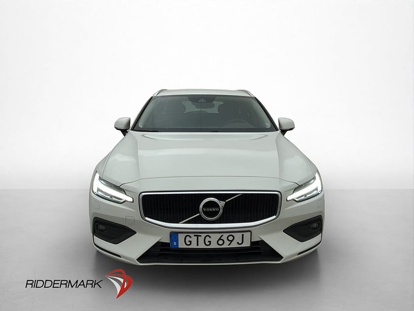 Bild 2 av Volvo V60 D3 Momentum VoC Värmare Skinn Kamera Navi CarPlay