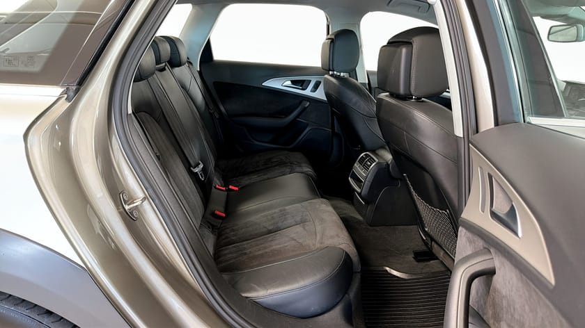 Bild 5 av Audi A6 allroad quattro 3.0 TDI 218hk / Luftfjädring / Värmare