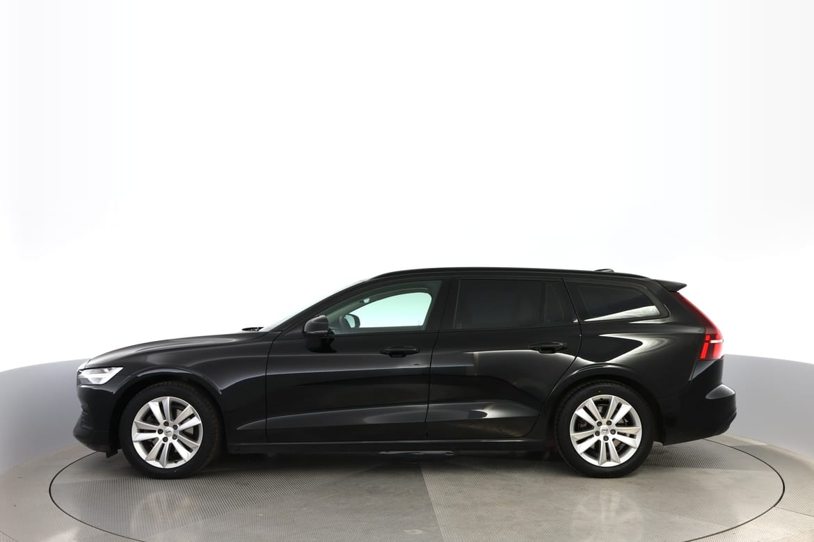 Volvo V60 2019 - miniatyr 2