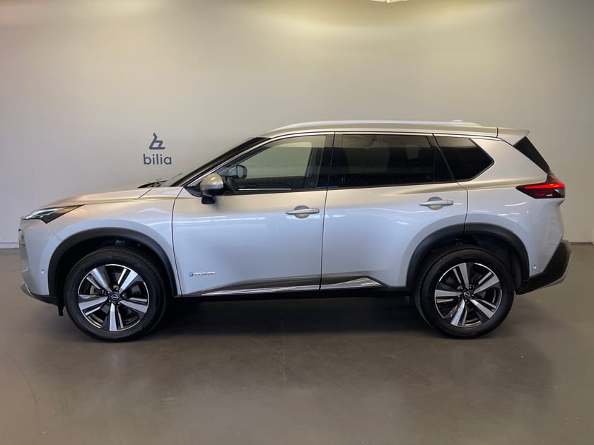 Bild 2 av Nissan X-Trail e-4ORCE Tekna 5ST