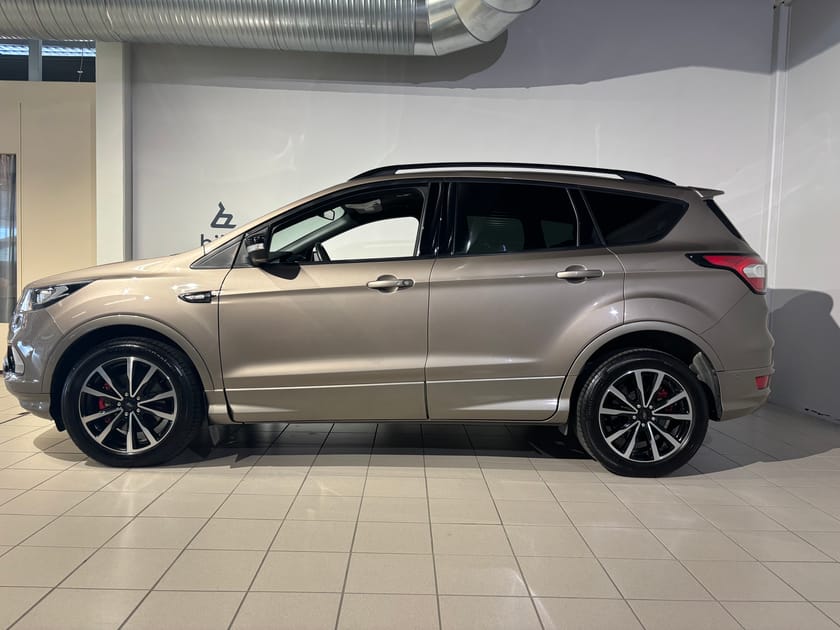 Bild 2 av Ford Kuga | Dragkrok |