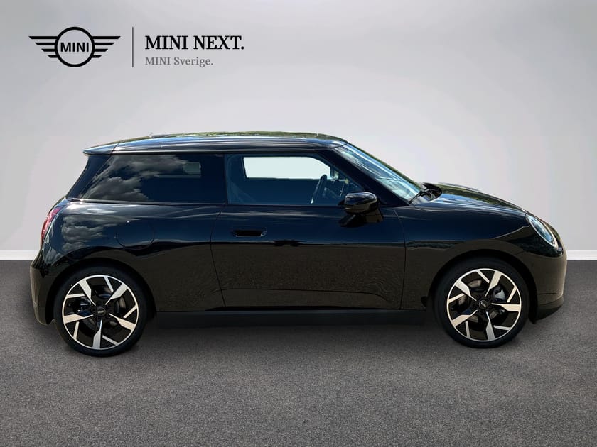Bild 2 av MINI Cooper SE Classic Trim, Paket M