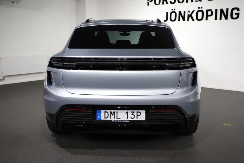 Bild 4 av Porsche Macan Turbo Electric 571 hk VAT / Leasbar