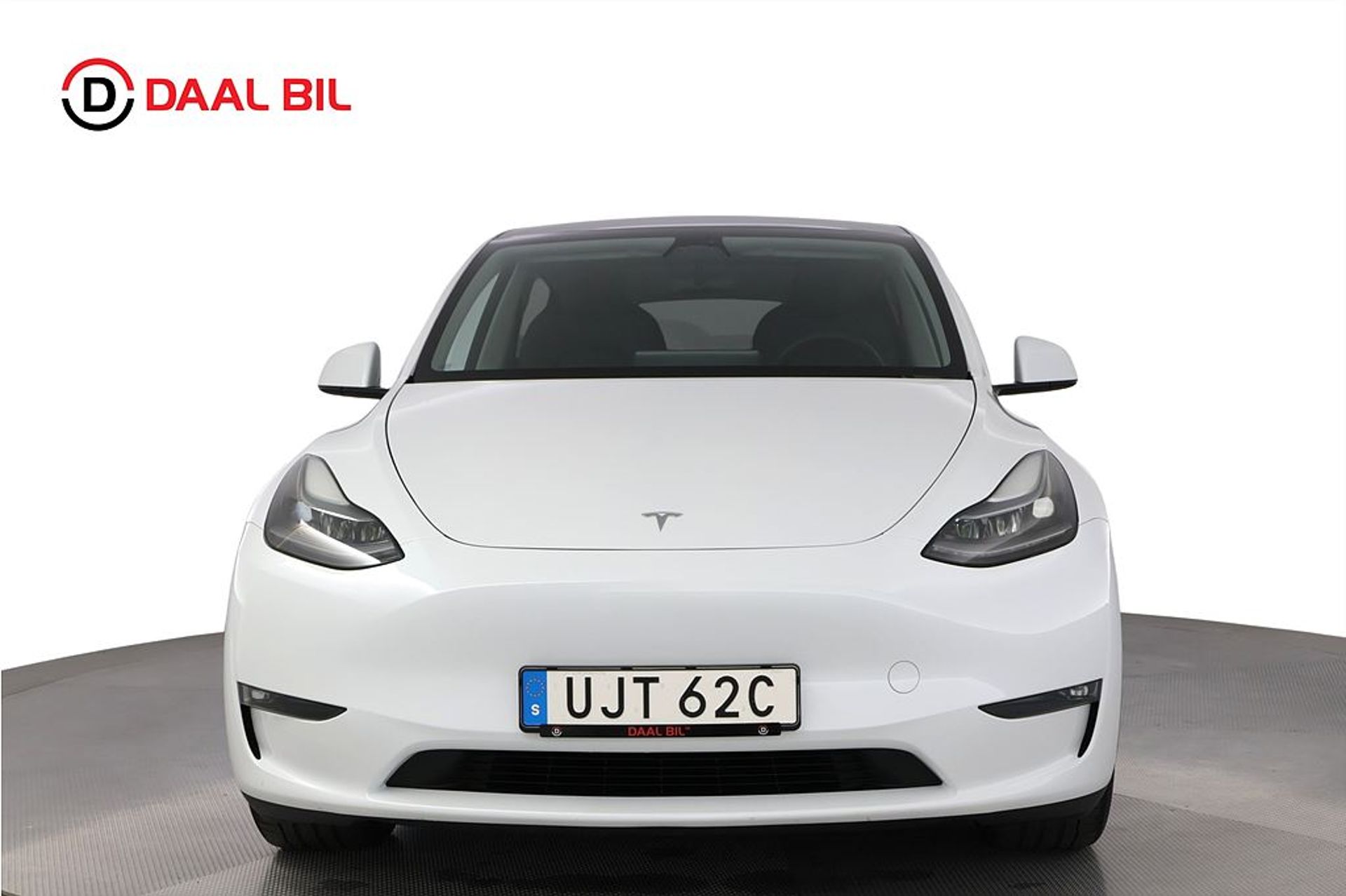Tesla Model Y 2023, bild 2/10