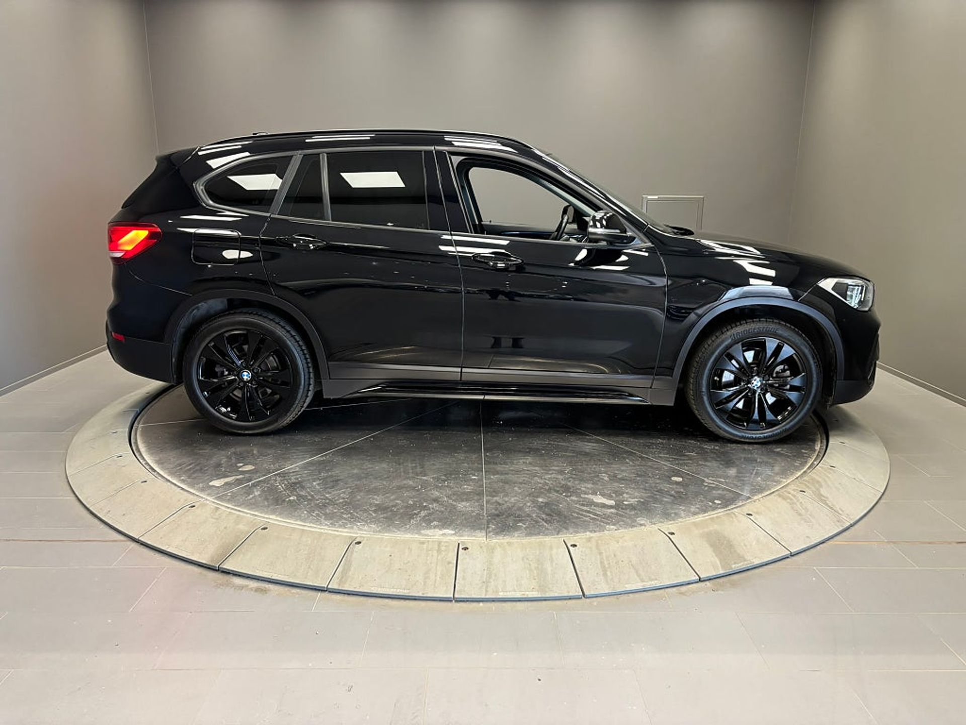 BMW X1 2021, bild 6/10