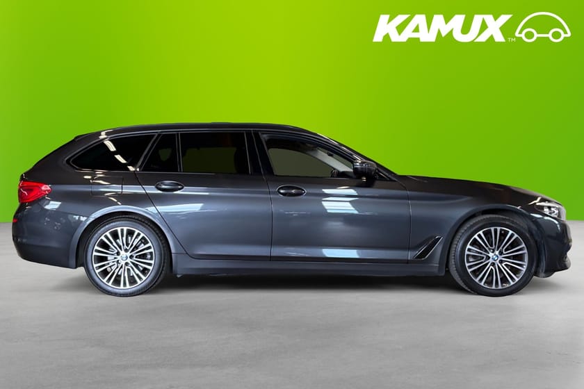 Bild 2 av BMW 520d xDrive Touring 190hk M-ratt Värmare HIFI Kamera Drag