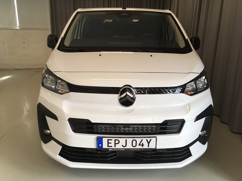 Bild 2 av Citroën Jumpy Van BUSSINESS L3 150hk Automat 2.2L