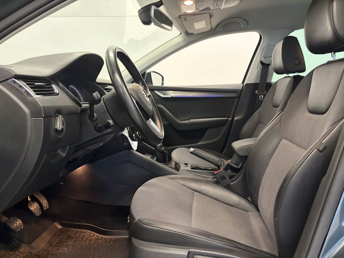 Škoda Škoda Octavia Kombi — bild 13