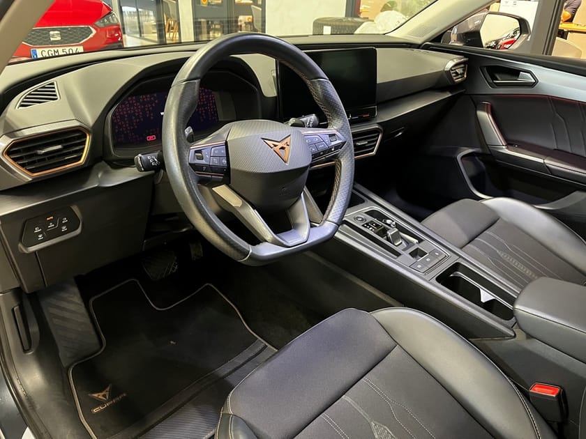 Bild 3 av CUPRA Leon Sportstourer 1.5 eTSI 150hk DSG