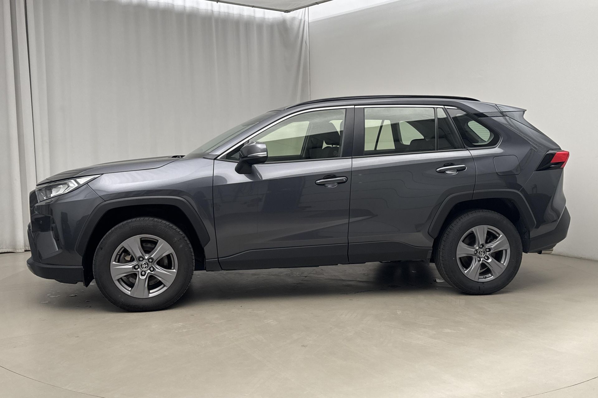 Toyota RAV4 Hybrid AWD-i 2024, bild 2/10