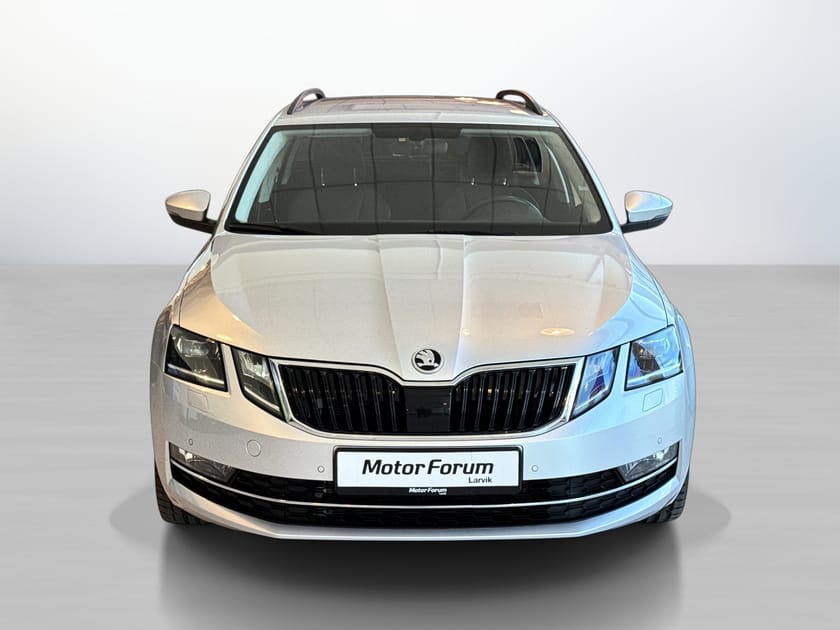 Bilde 2 av Škoda Octavia Stasjonsvogn STYLE | 4x4 | Hengerfeste | DSG