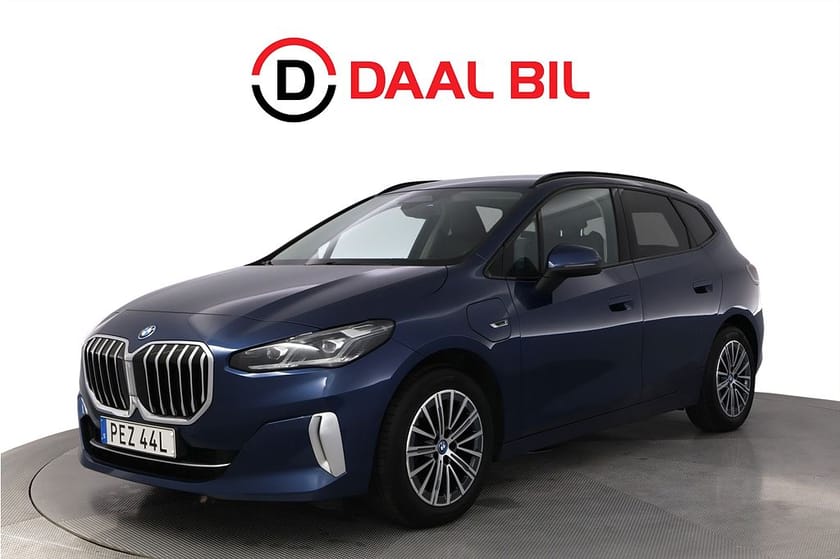 Bild 1 av BMW 225e xDrive Active Tourer 245HK LUXURY LINE B-KAM NAV LÄDER