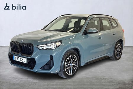 BMW iX1 xDrive30 M Sport Pano/HuD/360/Navi/Keyless