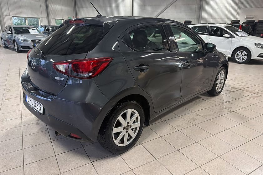 Bild 4 av Mazda 2 5-dörrar 1.5 / PDC / SUPERDEAL 3.95% / BT