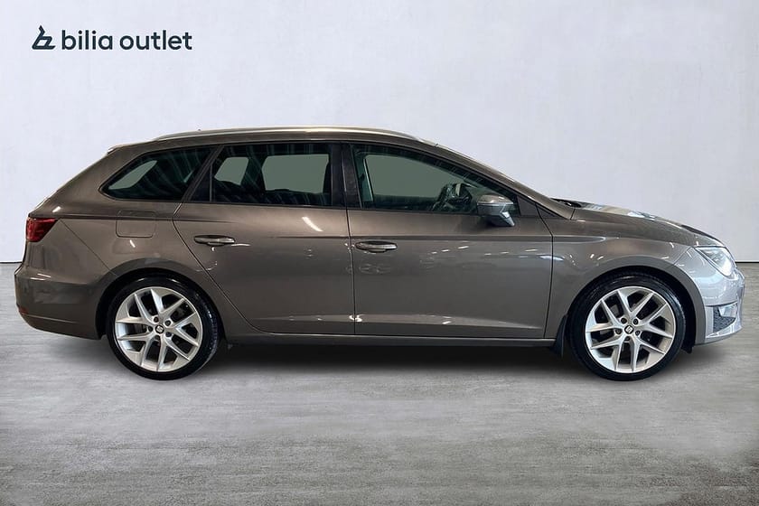 Bild 4 av SEAT Leon ST 1.4 TSI FR Nyservad Panorama B-kamera Dragkrok Carplay