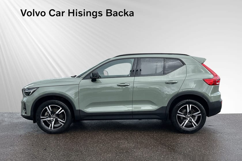 Bild 4 av Volvo XC40 B4 FWD Bensin Plus Dark | Drag | H&K sound