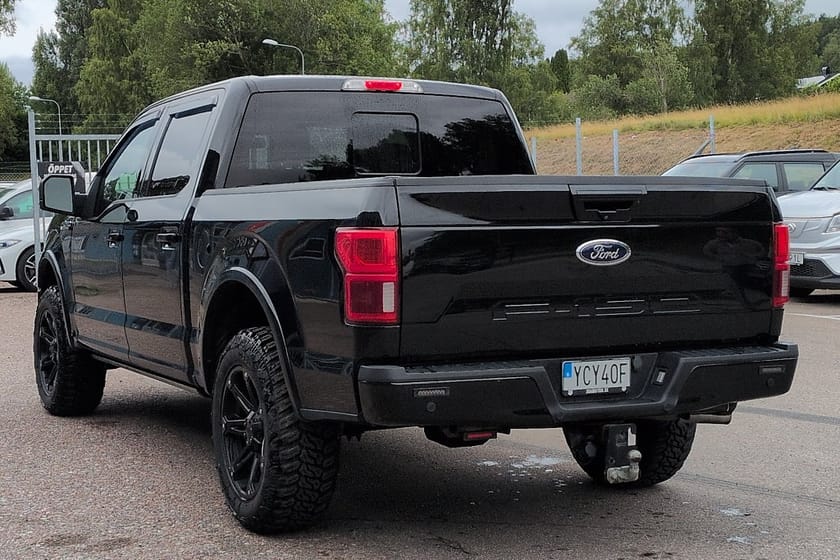 Bild 5 av Ford F-150 SuperCrew 5.0L V8 Flaklock Ledramp AT-däck Moms