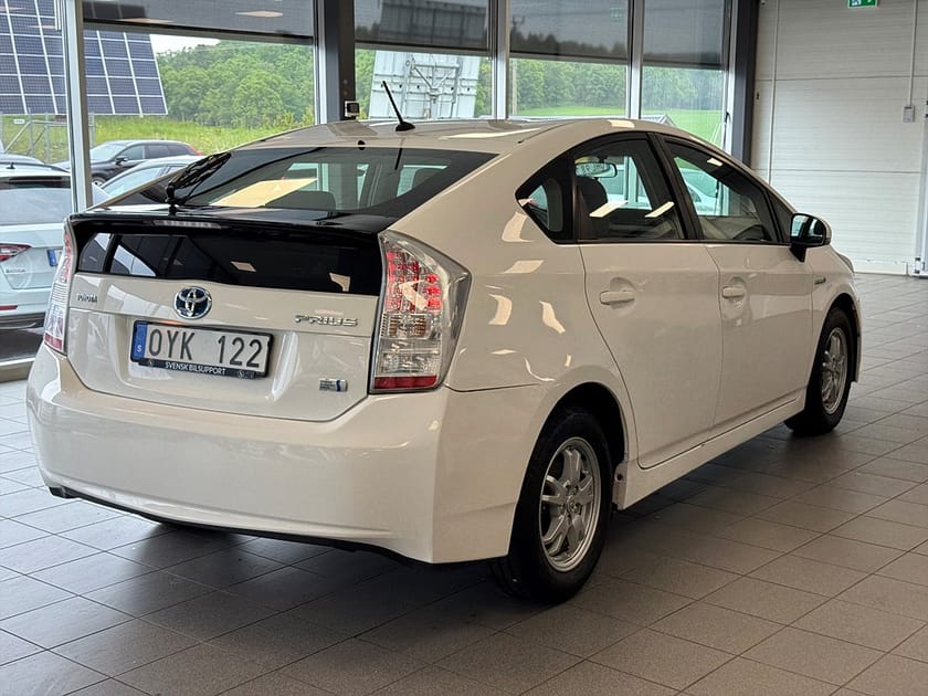 Bild 2 av Toyota Prius Hybrid CVT 136Hk