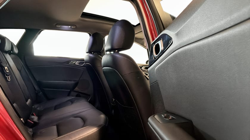 Bild 5 av Kia Ceed Sportswagon Plug-in Hybrid SW 141HK Pano Kamera Drag