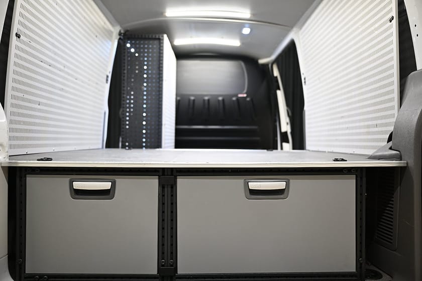 Bild 3 av Volkswagen Transporter 4M 150HK DSG L2|Nedlackad|LED|Dubbeldörr|Dubbelgolv