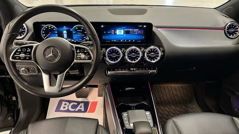 Bild 5 av Mercedes-Benz EQA 250 Progressive Line, Widescreen, Panelbelysning