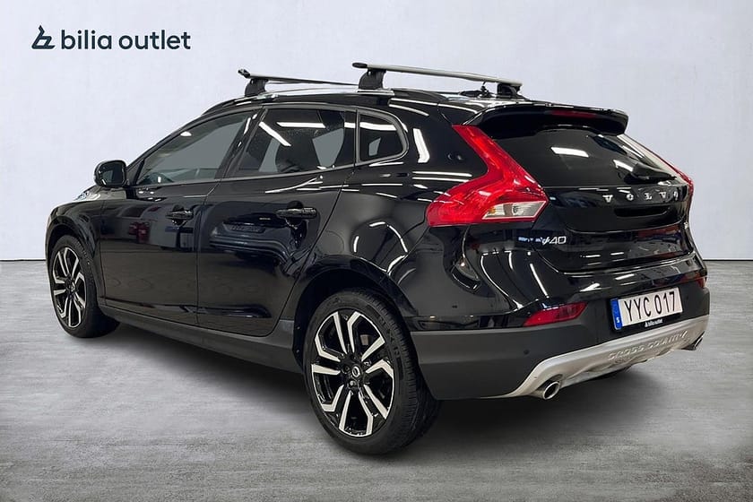 Bild 4 av Volvo V40 Cross Country T3 Kinetic 152hk Värmare Klimatpaket VOC Nyservad