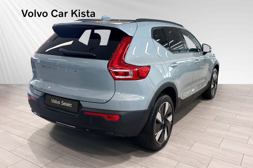 Bild 5 av Volvo EX40 Single Motor Extended Range R Core Carplay 360Kamera