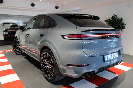 Porsche Cayenne Turbo E-Hybrid Coupé