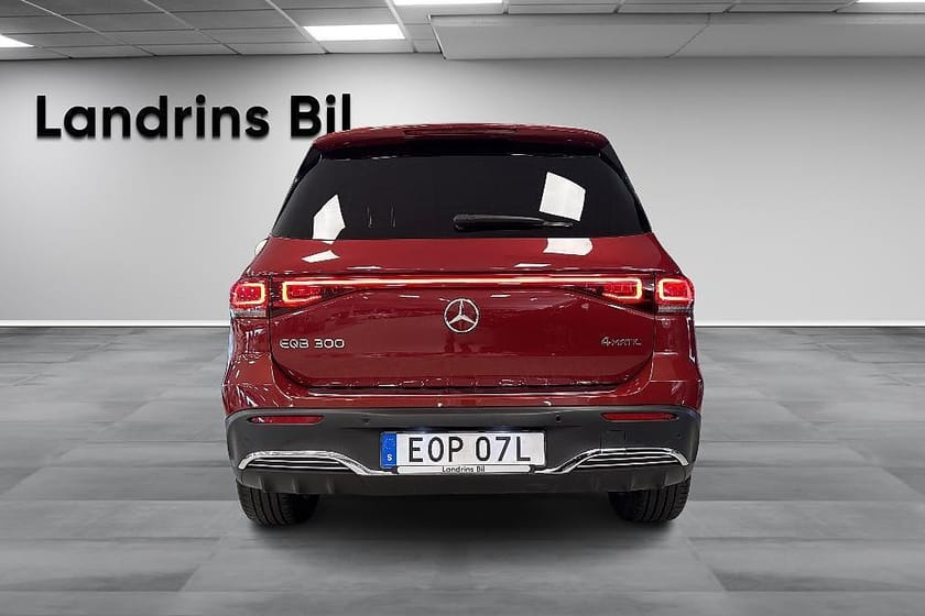 Bild 5 av Mercedes-Benz EQB 300 4MATIC / AMG Line / MOMS