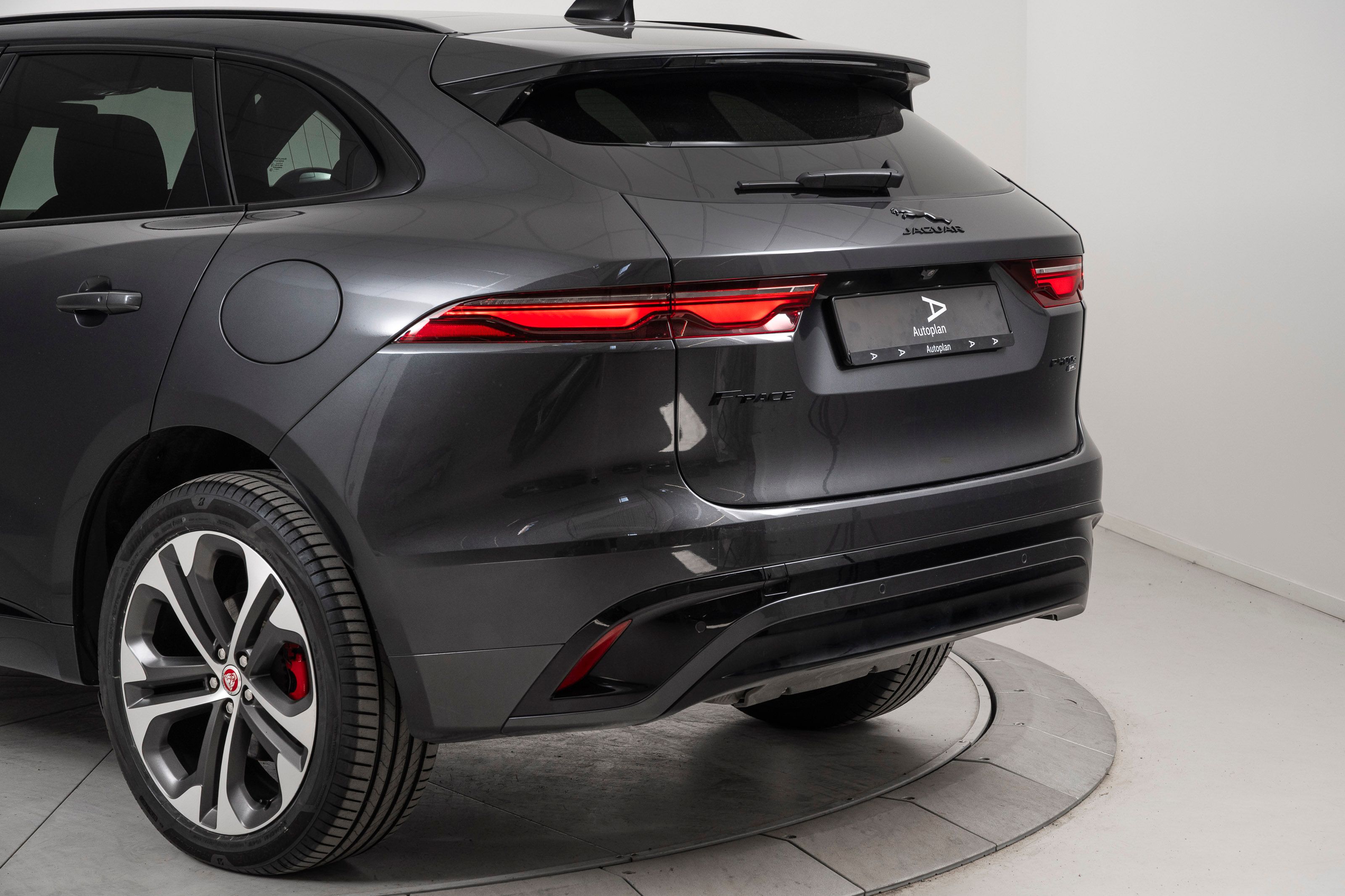 Jaguar F-Pace P400e PHEV Automatic, 8-trins, 404ps, 2022