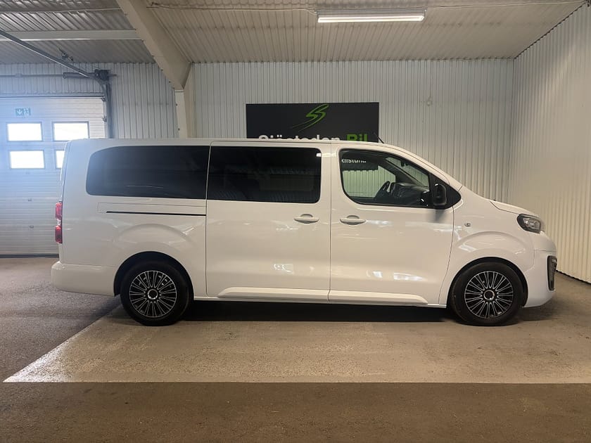 Bild 5 av Peugeot Traveller 2.0 BlueHDi EAT 9sits/Carplay/Parkeringssensorer bak