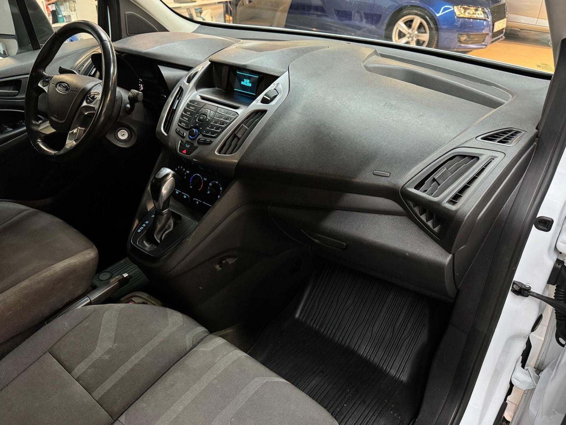 Ford Transit Connect 1.5 TDCi 2018, bild 7/15
