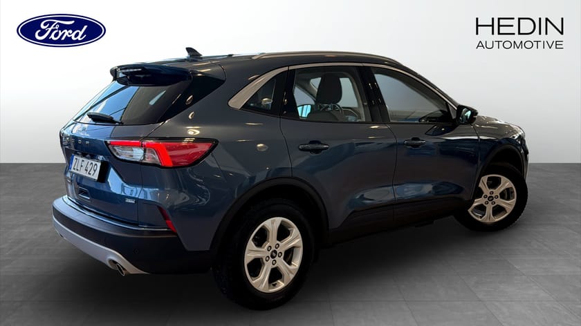 Bild 2 av Ford Kuga Plug-In Hybrid Titanium 2.5 225HK Vinterpaket Carplay