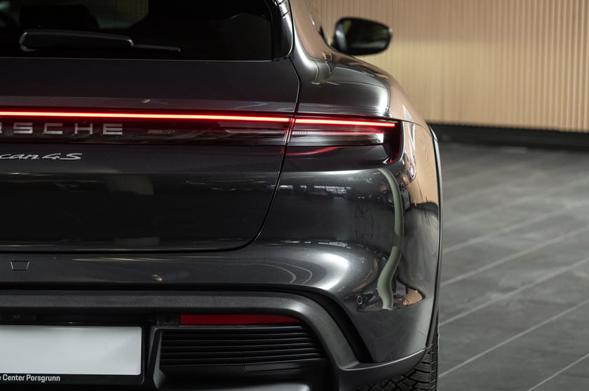 Bilde 4 av Porsche Taycan 4S Cross Turismo Sport-Chrono/18-vei/Bose/ACC/Matrix/+