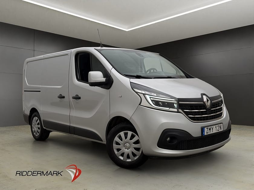 Bild 3 av Renault Trafic Skåpbil 2.0dCi 145hk Värmare Dragkrok B-Kamera Moms