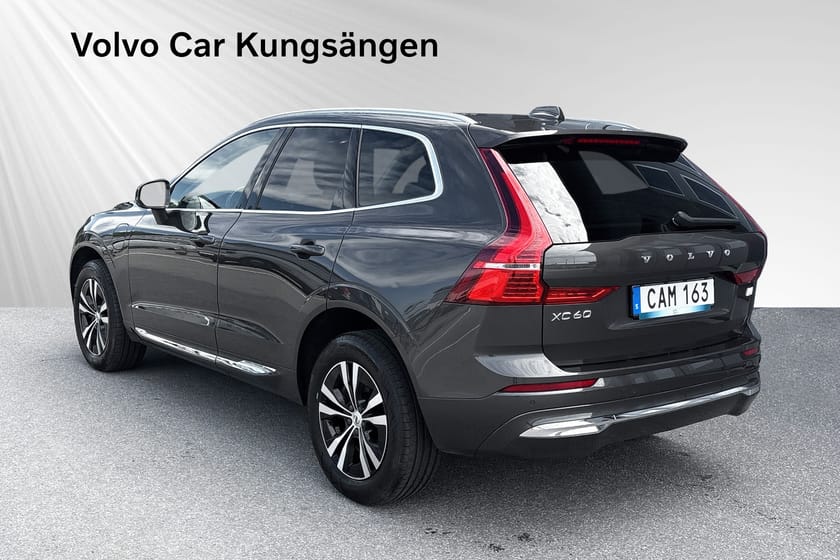 Bild 4 av Volvo XC60 Recharge T6 II Inscr Exp PANO/DRAG/KAMERA