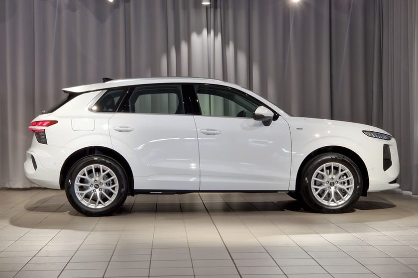 Bild 4 av Audi Q3 e-hybrid SUV 200 KW S TRONIC