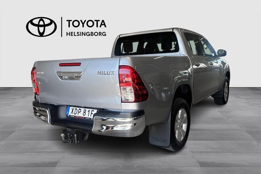 Bild 4 av Toyota Hilux Dubbelhytt 2,4 4d Auto 4WD Invincible