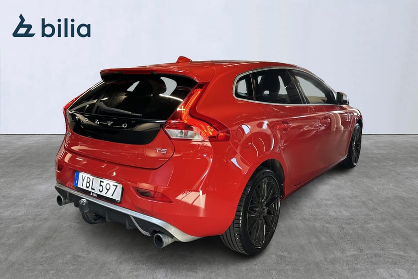Bild 4 av Volvo V40 T5 R-Design Värmare Dragkrok Skinn Keyless